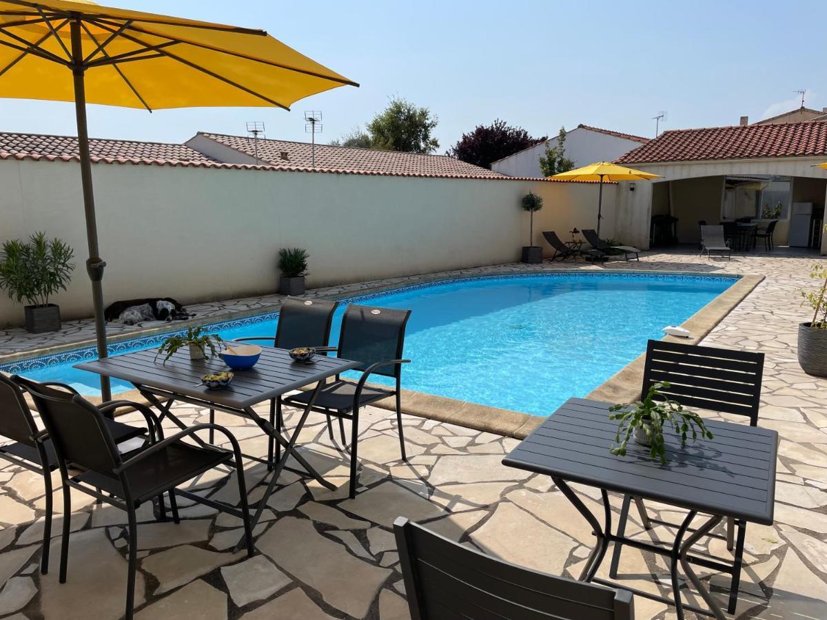 Les Pertuis Rochelais Bed & Breakfast Perigny  ภายนอก รูปภาพ