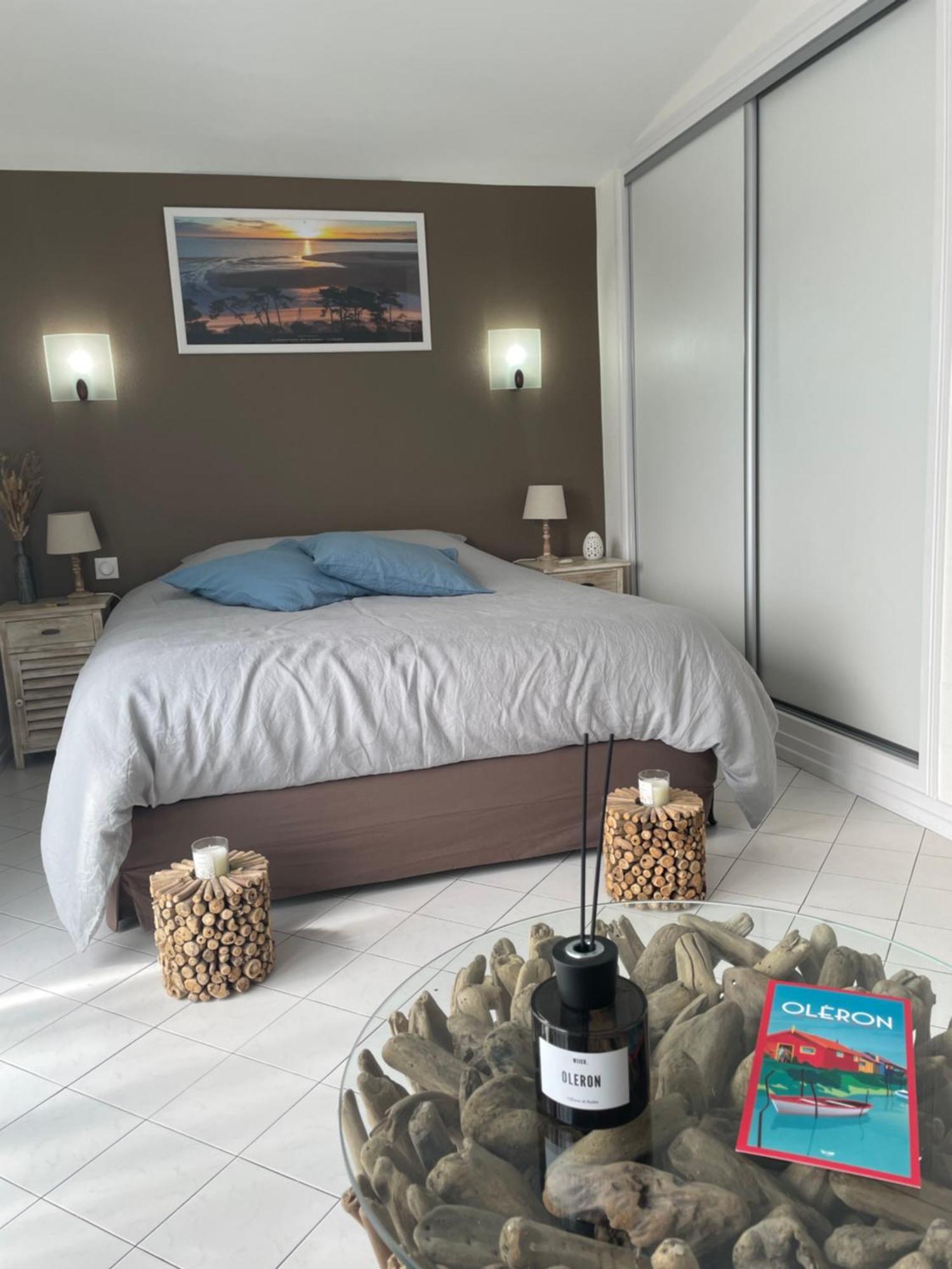 Les Pertuis Rochelais Bed & Breakfast Perigny  ห้อง รูปภาพ