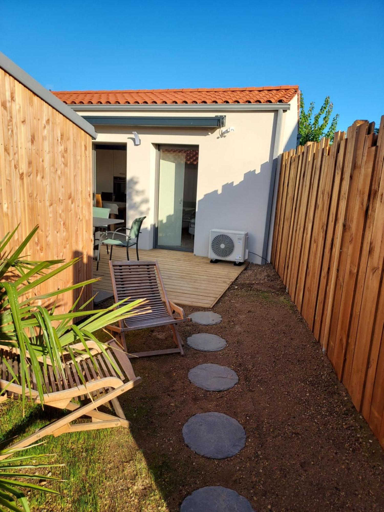 Les Pertuis Rochelais Bed & Breakfast Perigny  ภายนอก รูปภาพ