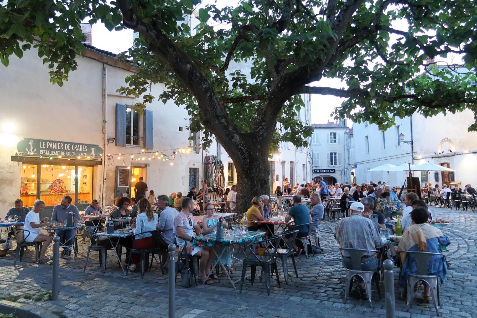 Les Pertuis Rochelais Bed & Breakfast Perigny  ภายนอก รูปภาพ